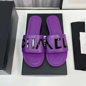 Chanells dames brief ontwerper nieuwe kanaal slippers beste kwaliteit chanellies schuimversie slippers sandalen sandalen sandalen mode antiskid slipper sandalen unise