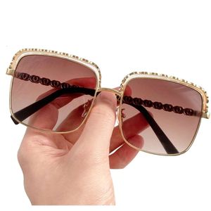 Chanels Zonnebrillen Stijl Klassiek Ontwerp ModeNieuwe Grote Frame Kleine Xiangjia Chain Heren Ins Damesmode Zonnebrillen Gemengde Trend Leid de mode