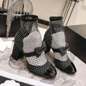 Kanaal buckle laarzen luxe ontwerper Rhinestone chunky hiel damesschoenen 8,5 cm hoog hakken bootie mode gemengde kleur enkel laars fabrieksschoenen