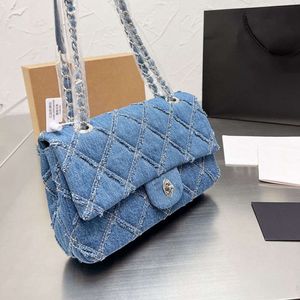 Channel Denim Vintage CC Sac à main Bleu foncé Meilleure qualité Flap Sier Chaîne Matériel Bretelles Designer Femmes Sac Selle Fourre-tout Sac Desig