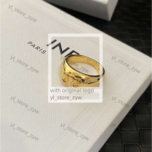Channel Luxury Designer mode chanells anneaux bijoux pour hommes et femmes sonneurs de groupe d'or de haute qualité bijoux de haute qualité cadeaux de vacances simples 79c