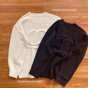 Canal de lujo Mujer Hombre Suéteres Diseñador Diseño clásico Caballero Sudadera con capucha recortada Suéteres con cuello de tortuga Suéteres gráficos de punto Mantener abrigado cárdigan Cachemira