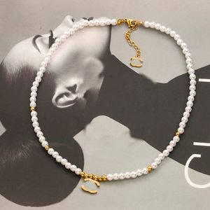 Channel Necklaces Colliers de perles plaqués or 18 carats ras du cou lettre pendentif déclaration mode femmes collier bijoux de mariage accessoires fournitures
