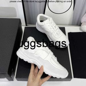 Channel Shoes Chanelliness Kwaliteit Designer Hardloopschoenen Beste Sneakers Dames Luxe Veterschoenen Sportschoenen Casual Trainers Klassieke Sneaker Dames Dfcvcx