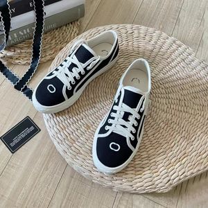 Channe Summer Tennis Chaussures Sneaker Femmes Outdoor Lovely Casual Luxury Luxury Loafer Preppy Style Flat New Style Randonnée Chaussure Chaussure Men Designer Low Walk Espadrille Girl Gift