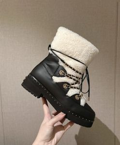 Channel Women Quality Boots Chanelity Chanei High High High Winter Snow Designer Chaîne de lacep chaude plate-forme talons épais