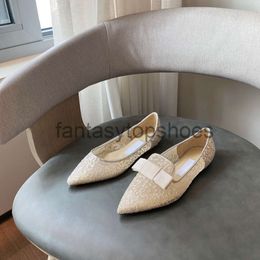 Canales de calidad Top Ballet Flats White Glitter Tulle Romy Ballet Flats Zapatos Mujeres de la marca de lujo zapato de vestir plano Damas de los dedos de los pies en forma de almendra Fábrica