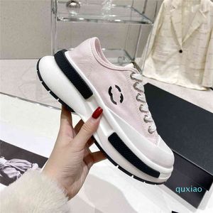Channelshoes Design de luxe chaussures de Bowling à la mode hommes femmes en cuir toile lettre décontracté Sports de plein air chaussures de course 03-04