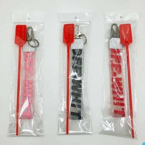 Chaopai – porte-clés en plastique blanc cassé, goutte de colle transparente, lettre stéréo en PVC, cintre pour téléphone portable Xx1
