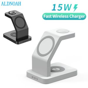 Chargers 15W Magnetic Wireless Charger Stand 4 in 1 Station de quai de charge rapide pour iPhone 13 12 Pro Max Mini Apple Watch 7 Airpods Pro