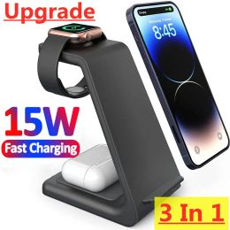 Chargers 15W Chargeur Wireless Stand pour iPhone 14 13 12 11 8 Apple Watch 3 in 1 Fast Charging Agking Station pour AirPods Pro Iwatch 8 7