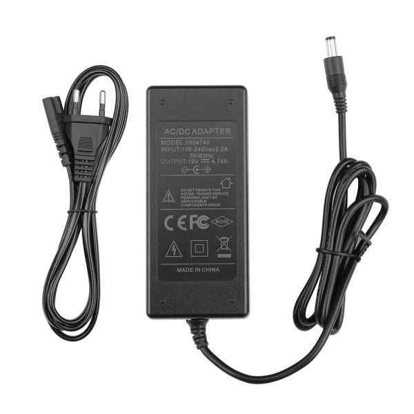 Chargers Aiyima DC19V 4.74A 19V AC100V240V ADAPTER EU US PLIG 5.5 X 2,2 mm Office Power Charger pour l'amplificateur Power