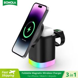 Chargers Bonola LED Light 3 in 1 magnetische draadloze lader integreren Stand voor AirPods Pro/IWatch 15W draadloos opladen voor iPhone 14/13