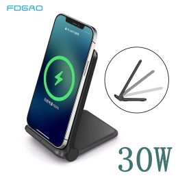 Chargers FDGAO 30W Wireless Charger voor iPhone 14 13 12 11 Pro 8 Plug XS XR Max Fast LaGing Stand voor Samsung S21 S20 Note 20 10