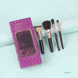 Charlotte Tilbury Makeup Brushes Set 4-PCS Bronzer Blusher Powder Sculpt Foundation Blender Blender avec sac de voyage CT Post gratuit