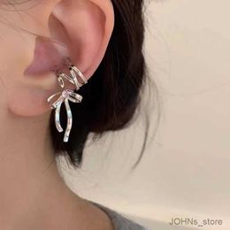 Charm 2024 NIEUW KPOP ZILVEREN KLAND LIBBON BOWKNOT OORSLIPS VOOR DRAMEN Sweet roze zirkoon Niet-piercing oormanchet esthetiek sieraden cadeau