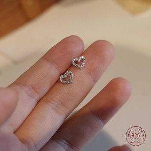 Charm 925 Sterling Silver Micro-set Zircon Heart Stud Pendientes para mujer Chapado en oro de 14k Mini Pendiente Chica Regalos de cumpleaños Joyería AA230311