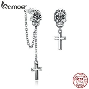 Charm 925 Calavera de plata esterlina con pendientes de tachuelas cruzadas para joyas de arete para mujeres BSE419 230817