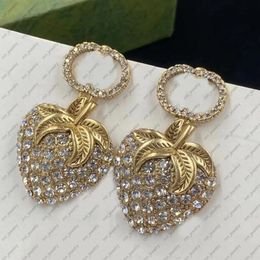 Charm Aretes oorbellen mode luxe merkontwerper diamant aardbei bruiloftsfeest Valentijnsdag kerstcadeau uitstekende kwaliteit sieraden met doos en stempel