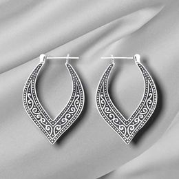 Charme Bedi Hollow Bohemian Style Ethnique Boucles d'oreilles sculptées