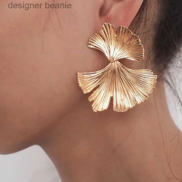 Pendientes bohemios geométricos de Color dorado con forma de hoja de Ginkgo Biloba para mujer, accesorios de joyería para oreja llamativos PunkL231116