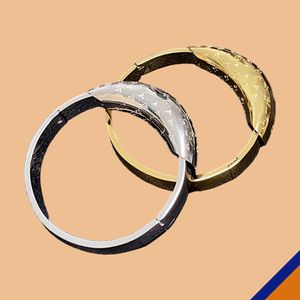 Cadena de brazalete Charm Bangle Designer V Luxury Hand Jewelry Bijoux 14k Gold grabado en acero de acero de acero clásico New Fashion de alta calidad para hombres envío gratis
