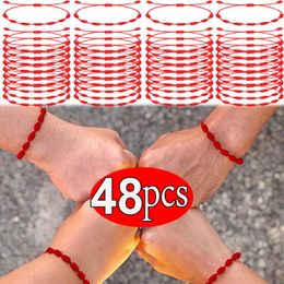 Bracelets de charme 1-48pcs couple bracelet à cordes rouges à la main 7 nœuds pour protection Lucky Amulette Friendship Braid Rope Brangles