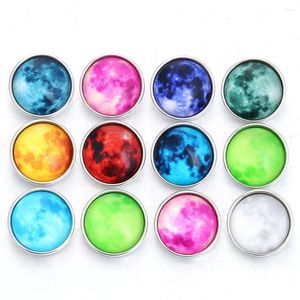 Bracelets de charme 10pcs / lot 18mm Snap Bijoux Mixte Belle Lune Verre Bouton Fit Bracelet En Cuir