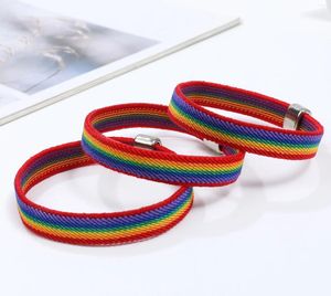 Bracelets de charme 12pcs / lots drapeau espagnol couleur aimant boucle bracelet sport tissu nylon cordon chaîne tissé bracelet ouvrable bracelet