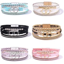 Bracelets de charme 17 styles de couleur premium bracelet assorti multicouche en cuir tissé pour les femmes double boucle aimant boucle ornements à la main 231027