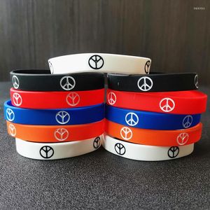 Bedelarmbanden 1 stks punk manchetten gegraveerde kleur vulling siliconen sport armband wereld vrede geen oorlogspolsbandbandbanden sieraden geschenken