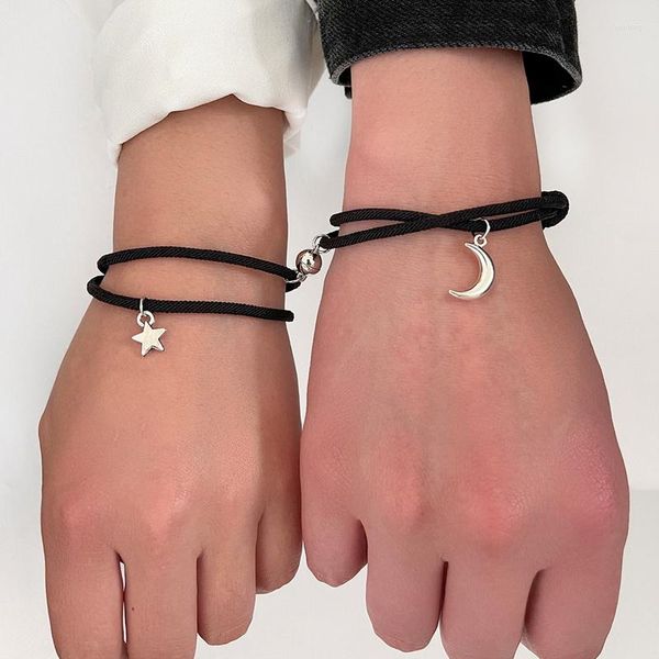 Bracelets de charme 2 PCS / Set Couple Star Moon Bracelet pour femmes hommes tissé corde coeur serrure clé magnétique bijoux amitié amant poignet cadeau