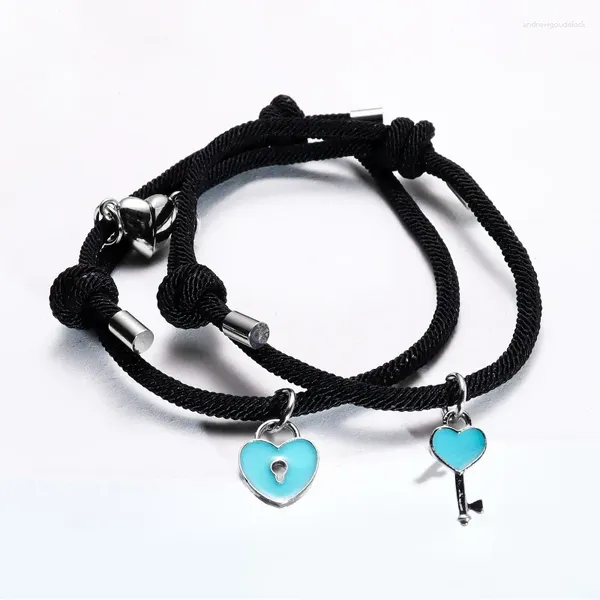 Bracelets de charme 2 PCS / Set Couple de mode Black Rope Key Lock Bracelet Heart For Women and Men Awards Gifts Lovers