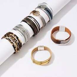 Bedelarmbanden 2022 mode luipaard leer voor vrouwen armbanden meerlagige geometrische magnetische gesp wrap armband sieraden1