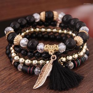 Bracelets porte-bonheur 2023 bohème mode bracelets pour femmes à la mode perles acryliques gland feuilles pendentif multicouche bijoux