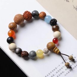 Bedelarmbanden 2023 achttien zaad bodhi armband mannen vrouwen etnische boeddha kralen braclet natuursteen braslet meditatie yoga sieraden cadeau