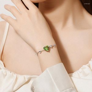 Charme Bracelets 2023 Tendance Minimaliste Bracelet Incrustation Briller Vert Cubique Zircone Exquis Coeur Bijoux Pour Femmes De Fiançailles De Mariage