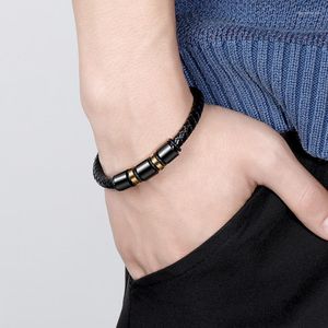 Charmarmbanden 2023 Trendy Creative Explosive Simple Punk Leather Blaveled Couple Bracelet Fashion Trend Niche