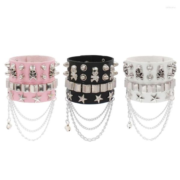 Bracelets à breloques 2pcs bracelet en PU double couche avec crâne rivets rock gothique