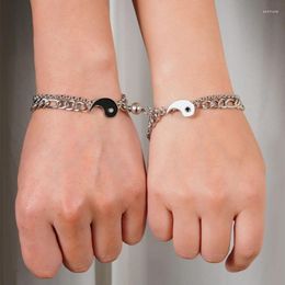 Bracelets de charme 2pcs correspondant bracelet yin yang ensemble délicat pour chi tissé à la main coeur aimant femmes filles