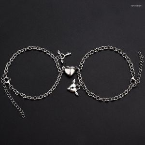 Bracelets porte-bonheur 2 pièces/ensemble en forme de coeur aimant Bracelet d'attraction pour les Couples en acier inoxydable ange aile serrure hommes femmes bijoux