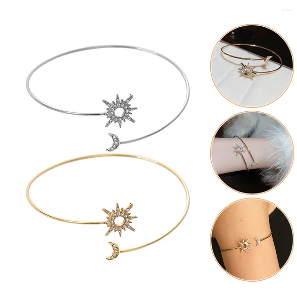 Bracelets de charme 2pcs brassard de bras supérieur ouvert soleil et lune enveloppe pour les femmes