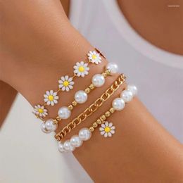 Bracelets de charme 4 / 5pcs Émail étoile Small Bracelet Boho Style Hand String Bijoux Empilable Summer Holiday FAUX PEARL chaîne
