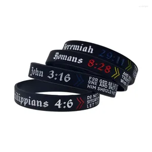 Bedelarmbanden 50 pc's Johannes 3:16 Jeremiah 29:11 Filippenzen 4: 6 Romeinen 8:28 Siliconenpolspolsband Gebedschrift armband