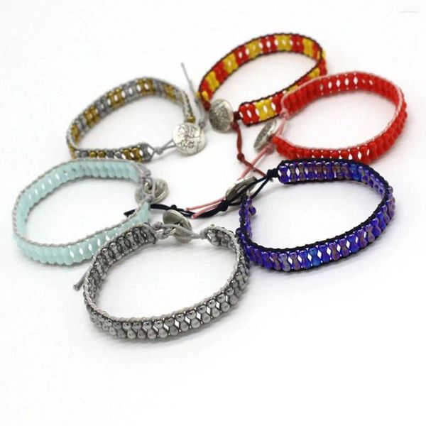 Bracelets de charme 5pcs mode colonne de verre perles tissées à la main réglable multicolore hommes et femmes bijoux voyage festival cadeau bracelet