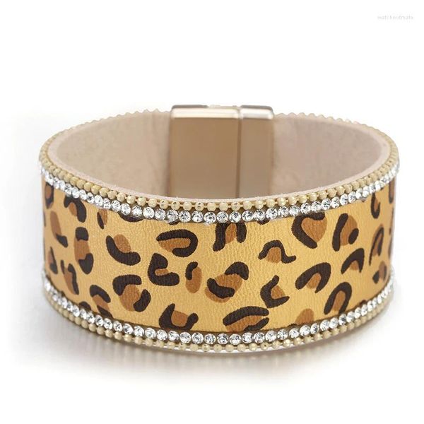 Bracelets de charme Amorcome Punk Léopard Cuir Pour Femmes Mode Strass Large Wrap Bracelets Bracelet Femelle Partie Aimant Bijoux Cadeau