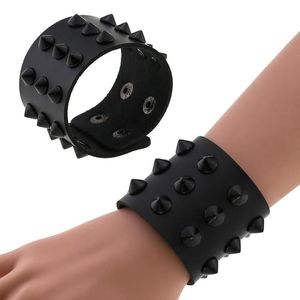 Pulseras de encanto Remacinadas negras esparas de cuero anchado de cuero punk rock gótico unisex arnese pulsera para mujeres joyas emo