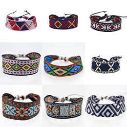 Charme Bracelets Bohême Rétro Wrap Différents Styles Brodé Tissu Corde Bracelet Pour Hommes Unisexe Bracelet Coton Été Vacances Bijoux Gif