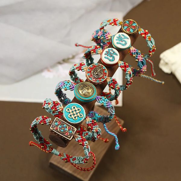 Bracelets de charme Bohème Folk Style Népal Perle Chaîne Rétro Skew Noeud Multicolore Corde Pure Tissé À La Main Glamour Bracelet Bijoux pour Femmes 231009