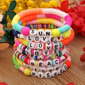 Bracelets de charme Bohemian Love Lettre Heishi Disc Perles Bracelet pour femmes Argile Perlée Pulseras Africain Multicolore Summer Beach Bijoux